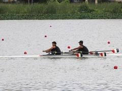 Regional rowers, canoeists compete for medals in Hải Phòng