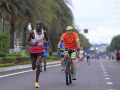 Kiptoo wins with ease, Chang secures first full marathon title at Marathon Quy Nhơn