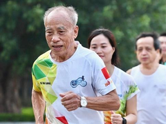 National legend marathoner Bùi Lương passes away age 85