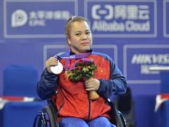 Powerlifter Phượng qualifies for Paris Paralympics