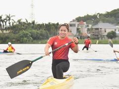 Canoeist Hương aiming for best performance at Olympics