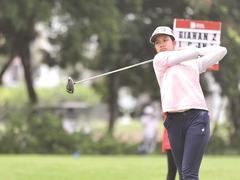 Teen golfer Gia Hân gets in the swing of things