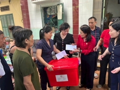 Việt Nam Red Cross Society launches a campaign to support victims of storms and floods