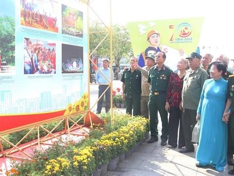 Exhibitions on Điện Biên Phủ victory opens in HCM City