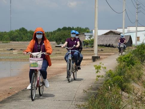 HCM City's coastal Cần Giờ District revives economy by launching eco-tourism tours, opening night markets